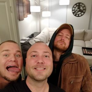 Meet your Posher, Robert